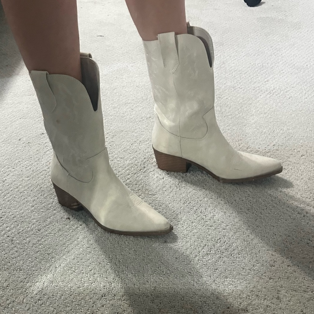 Cream cowboy boots